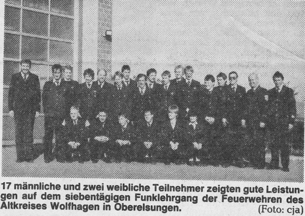 1987 11 05 Sprechfunklehrgang Sieben Tage Ausbildungsstreß für den Notfall Bild