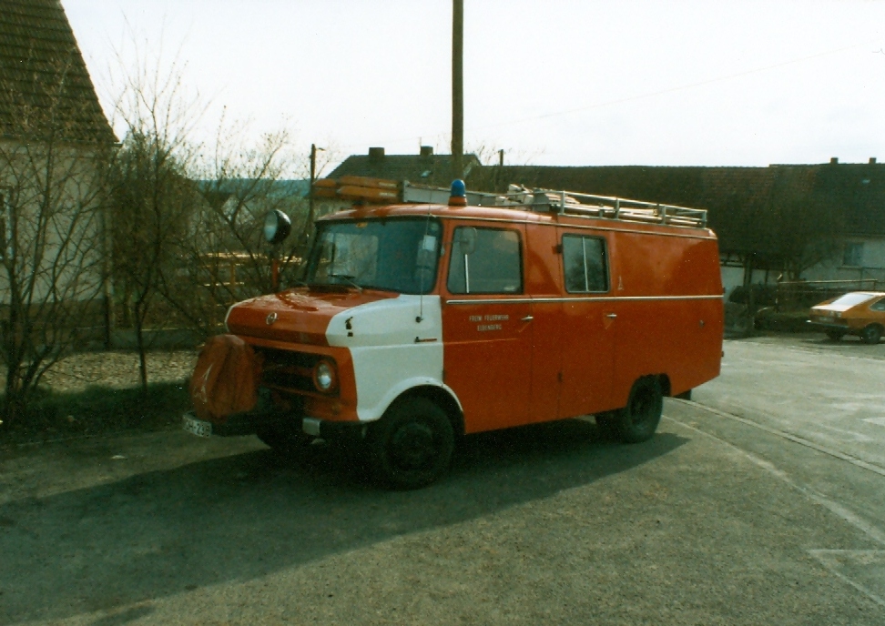 1988 01 29 Bild 1 Fahrzeugbilder unserer Feuerwehr altes LF8