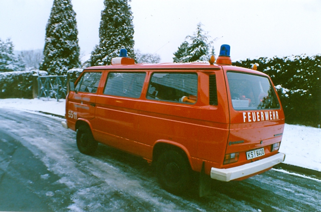 1988 01 29 Bild 5 Fahrzeugbilder unserer Feuerwehr zweiter ELW1