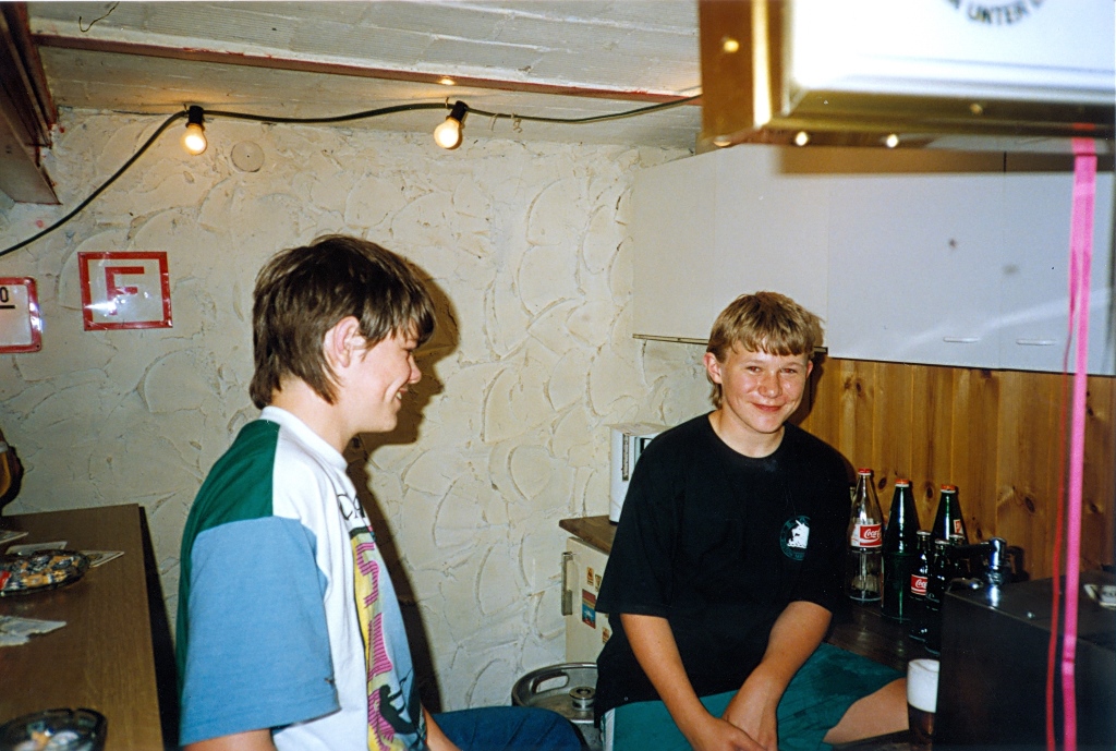 1992 07 15 Bilder vom gemütlichen Treff vor und im Feuerwehrhaus bild 5