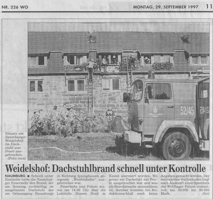 1997 09 29 Dachstuhlbrand auf dem Weidelshof1