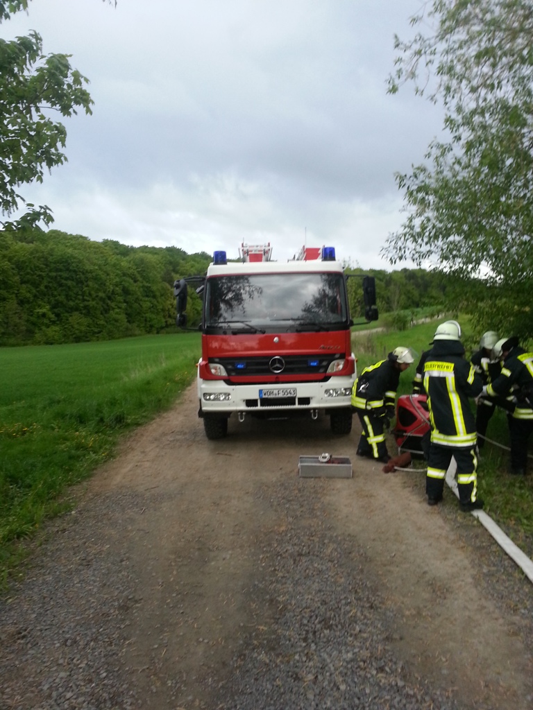 2013 05 13 Pumpenausbildung mit neuem LF 10 6 Bild 09