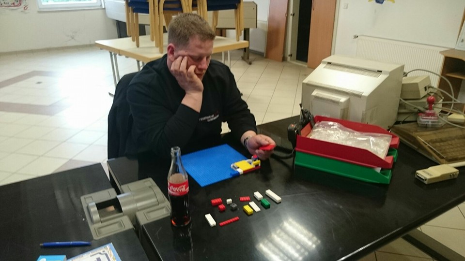 2016 05 18 ELW Ausbildung mit Lego Steinen 3