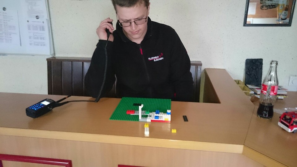 2016 05 18 ELW Ausbildung mit Lego Steinen 4