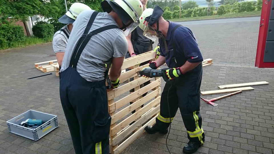 2016 05 23 Feuerwehr auf neuen Wegen 3