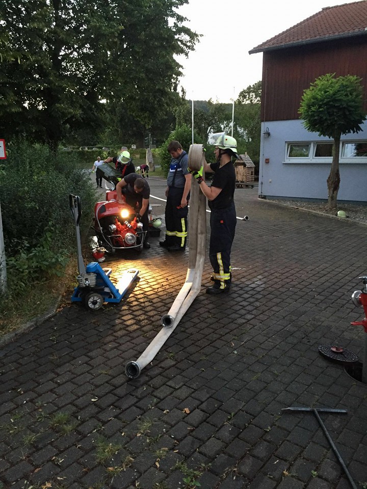 2016 08 16 Maschinstenausbild am Feuerwehrhaus 2