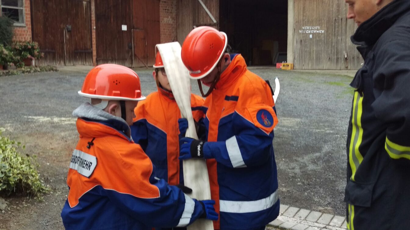 2016 10 18 Gelungene Geburtstagsfeier der Jugendfeuerwehr 8