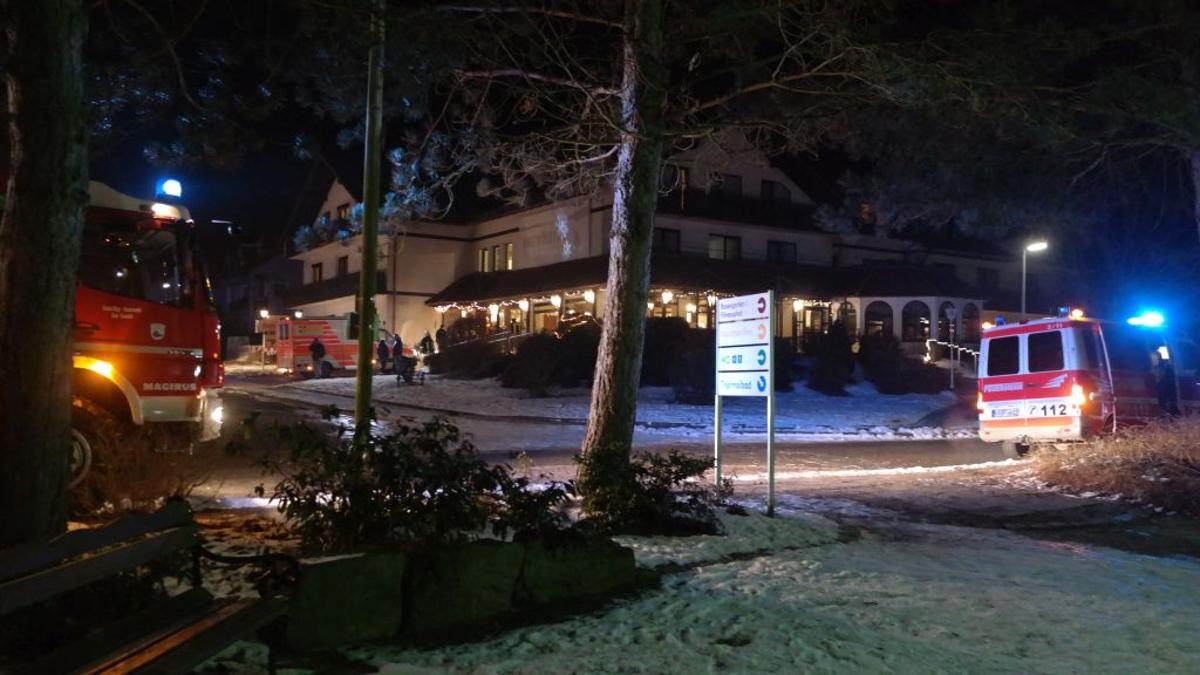 2017 01 22 Gasalarm Feuerwehr evakuiert Bad Emstaler Hotel 2
