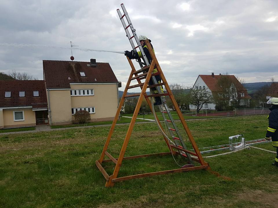 2017 04 17 Üben für Wettkämpfe der Hessischen Feuerwehrleistungsübung 2