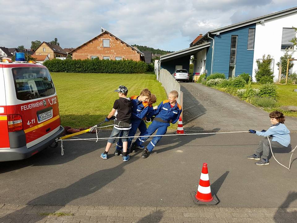 2017 06 18 Verschieden Aktivitäten bei Jugendfeuerwehr und Einsatzabteilung Bild 1