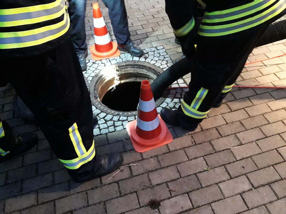 2018 09 11 Wasserspiele bei der Feuerwehr Bild 2
