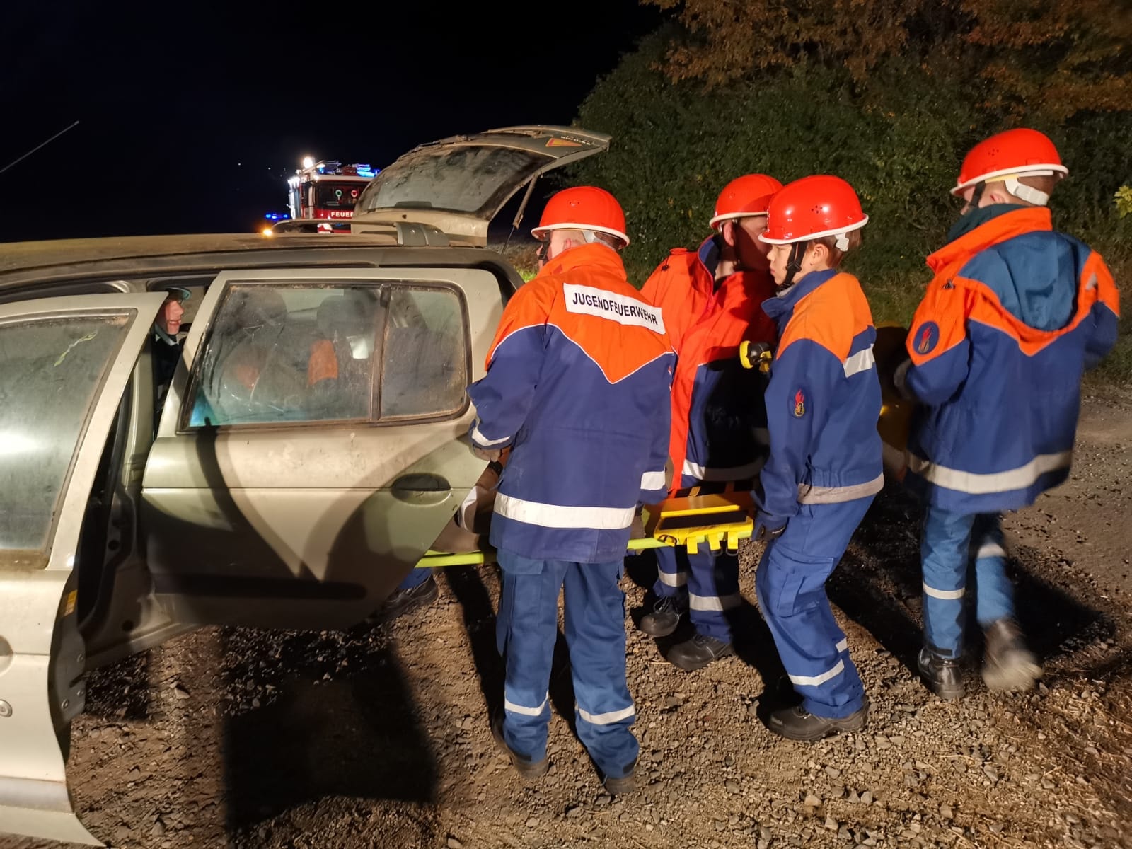 2019 09 27 Bericht über 24 Stundenübung der Jugendfeuerwehr Bild 6