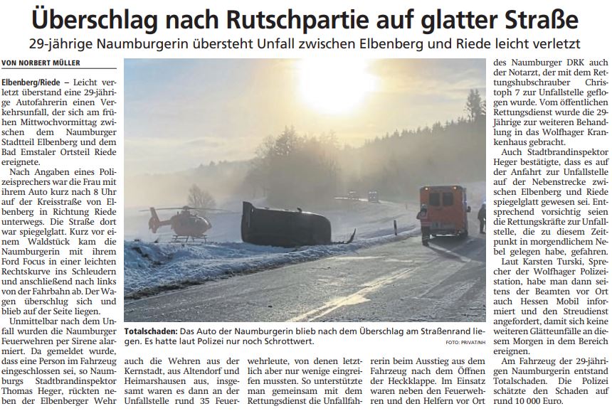 2021 02 17 Überschlag nach Rutschpartie auf glatter Straße