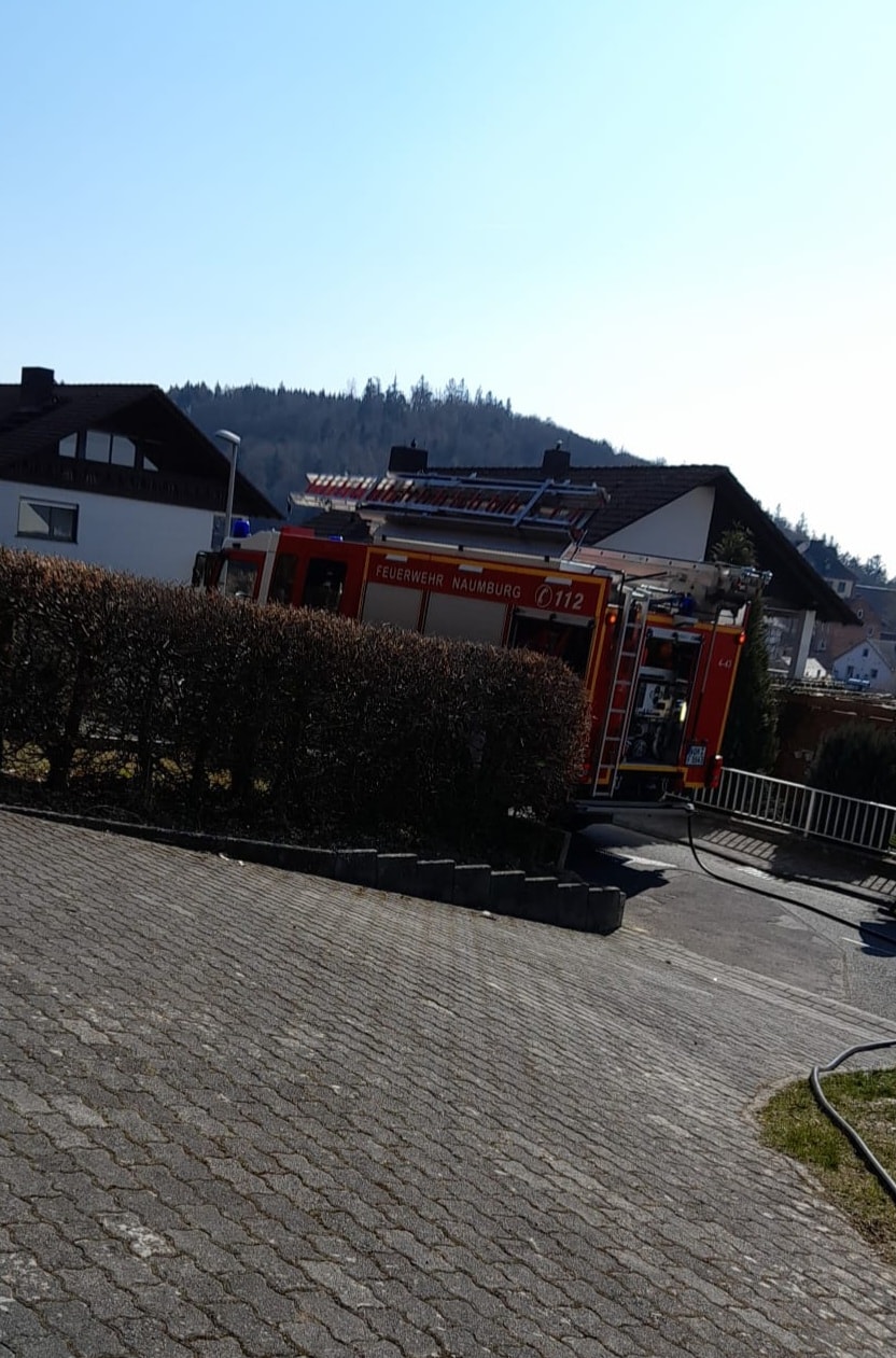 2022 03 13 Einsatz 04 Kleinbrand am Elberberger Friedhof Bild 2