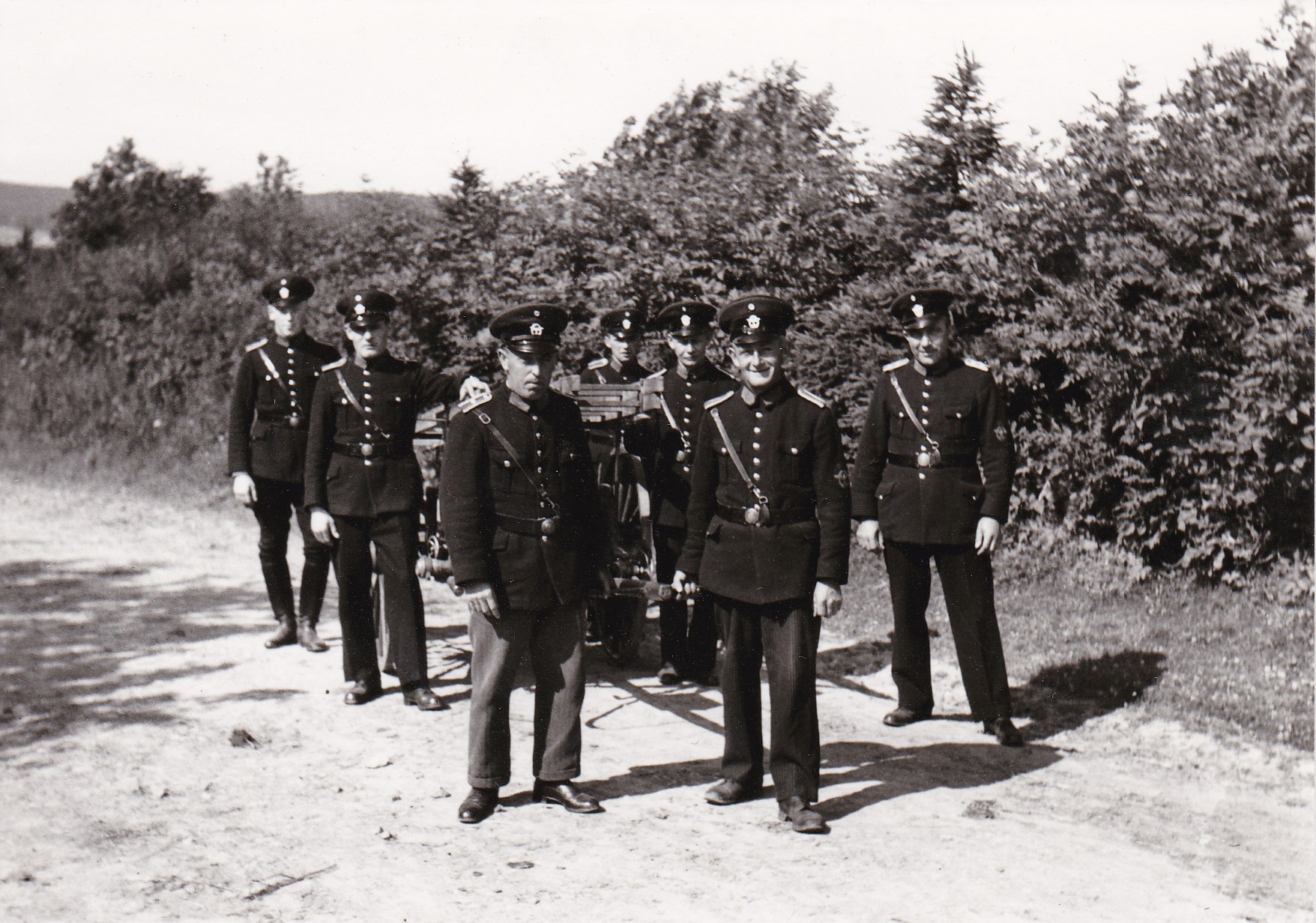 1984 05 12 21 Feuerwehr Elben mit ihrem ersten Geraetewagen